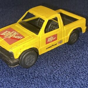 1970s 80s TootsieToy CHEVROLET S-10 PICK-UP TRUCK Dr. Pepper Yellow Diecast 4" L